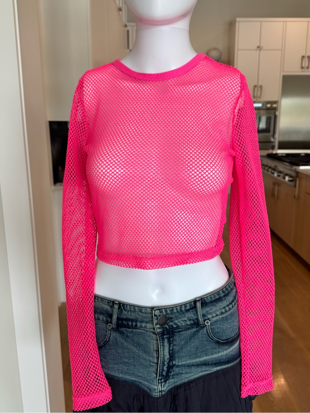 Just Polly New York Women's Hot Pink Long-Sleeve Fishnet Crop Top
